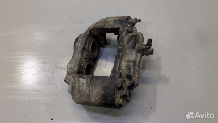 Суппорт Toyota Land Cruiser (80) , 1997