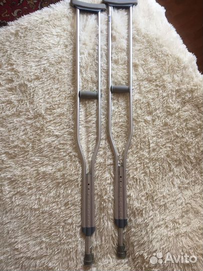 Костыли подмышечные Тривес CA802LL с упс пара