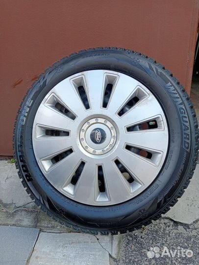 Roadstone Roadian HP SUV 235/55 R17 107R