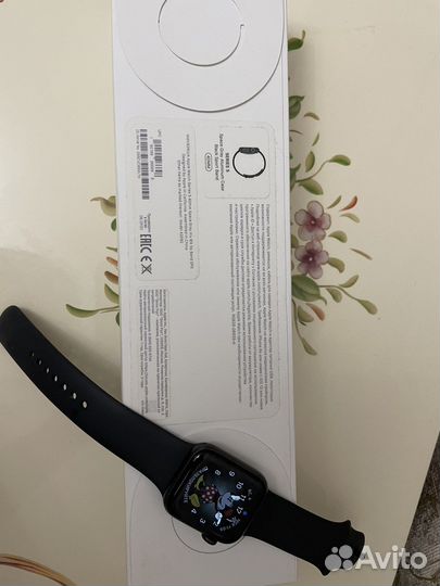 Часы apple watch 5 40 mm