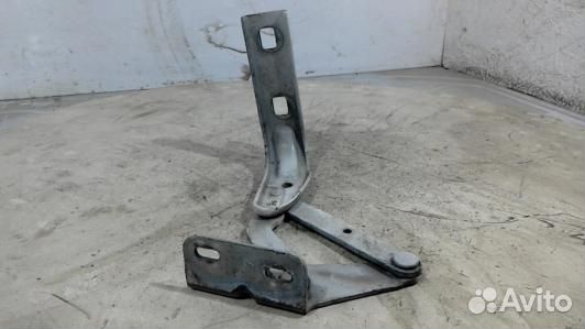 Петля капота renault master 2 (73H08D501)