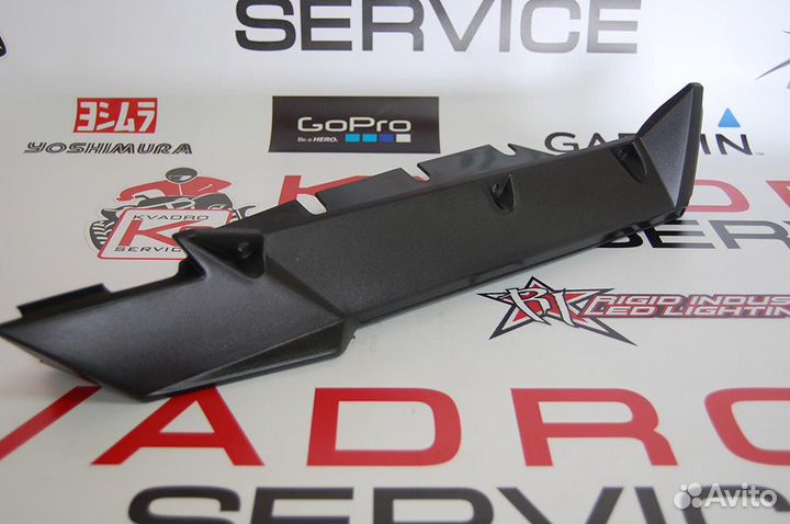 Расширитель передний нижний правый BRP 705003602