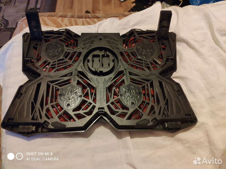 Подставка с охлаждением для ноутбука