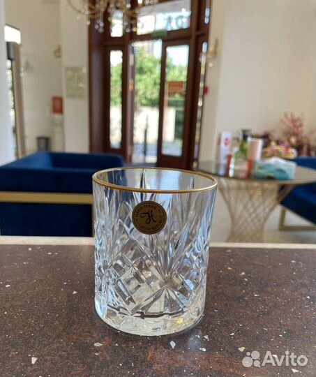 Бокалы, стакан