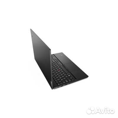 Ноутбук Lenovo ThinkPad E15 Gen 4 21E60062RT - нов