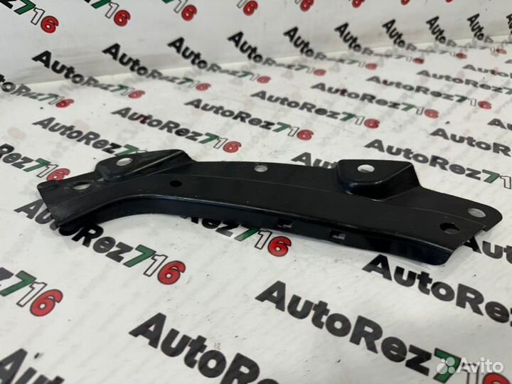 Кронштейн фары левый Volkswagen Polo 5 хетчбек CGP