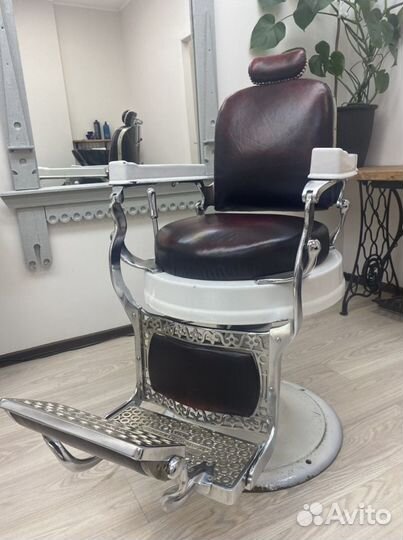 Барберское кресло, парикмахерское кресло