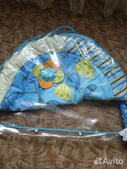 Развивающий коврик