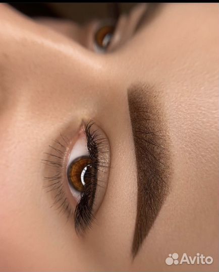 Перманентный макияж бровей и губ