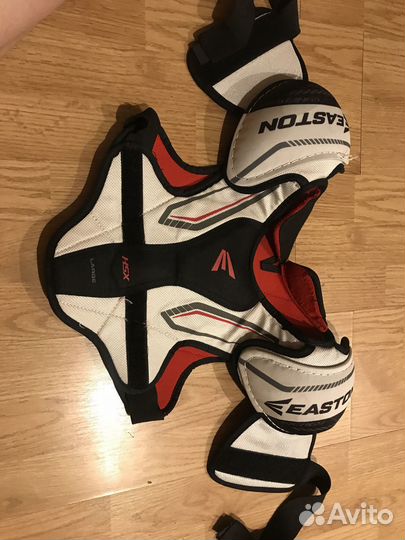 Нагрудник детский easton