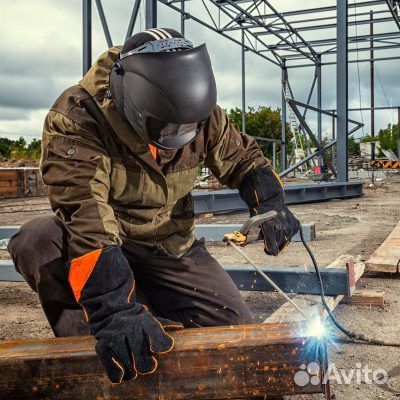 Требуются Сварщики