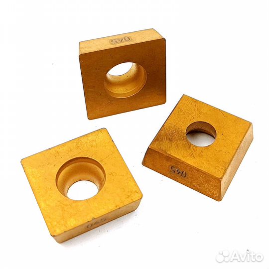 Пластина квадратная с зад.углом spmw 190608