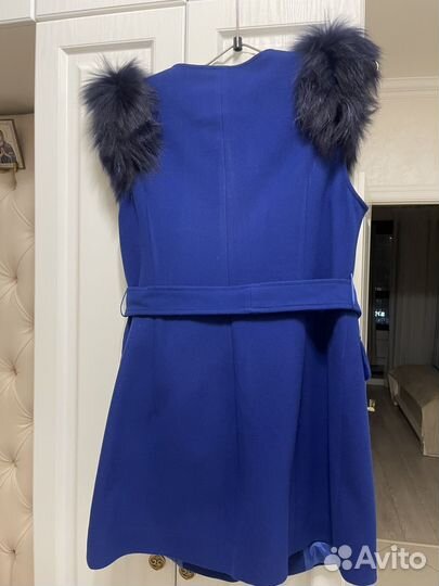 Жилет драповый женский