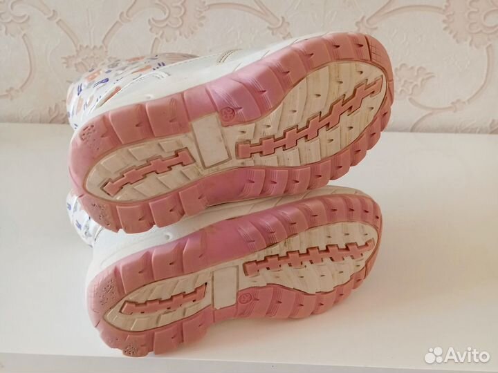 Ботинки зимние на девочку 25 размер