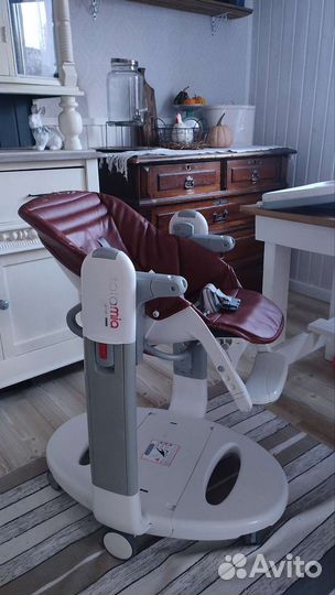 Стульчик для кормления peg perego tatamia