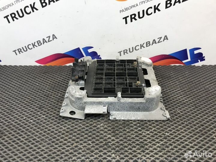 Корпус блока предохранителей Mercedes-Benz Actros