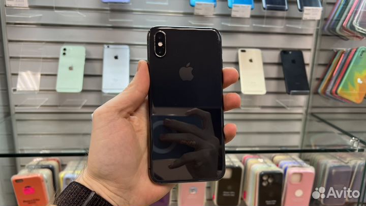 iPhone X, 64 ГБ