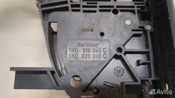 Переключатель отопителя Volkswagen Polo, 1997