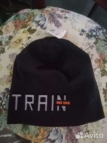 Шапка новая