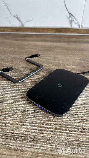 Беспроводная зарядная подставка Baseus