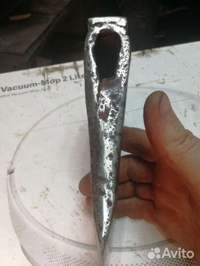 Топор билнас