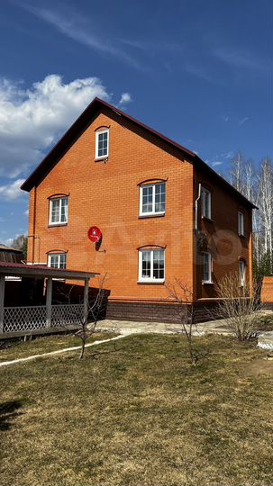 Дом 140 м² на участке 6 сот.