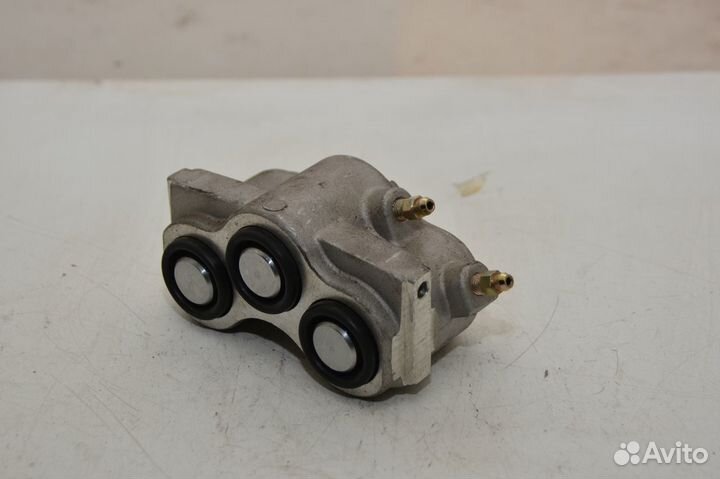 Цилиндр тормозной рабочий левый ваз2123,2120,2121