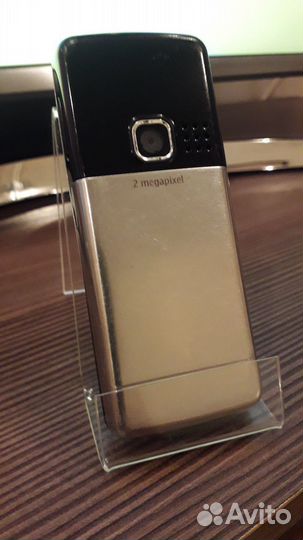 Телефон Nokia 6300