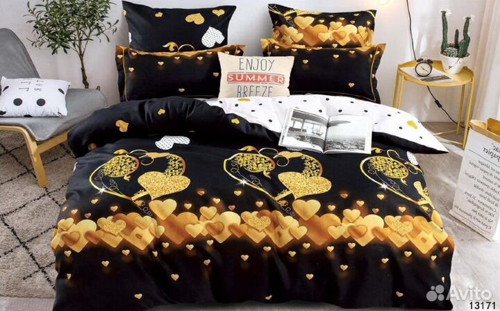 Постельное белье в подарочной коробке