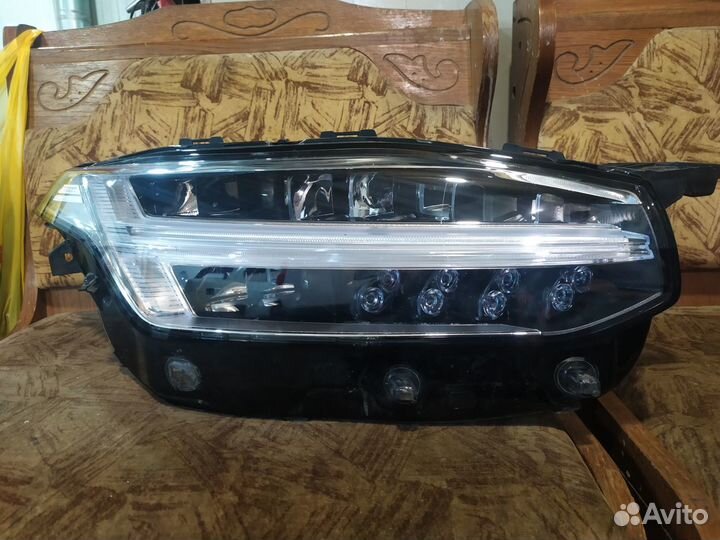 Volvo xc90 2 фара правая LED 2014-2020г