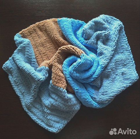 Плед из плюшевой пряжи 80*115, ручная работа