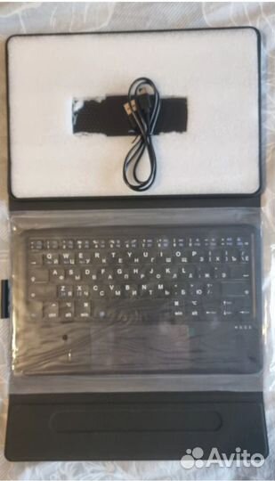 Чехол с клавиатурой для планшета Samsung Tab S7/S8