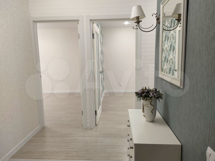 2-к. квартира, 53 м², 1/5 эт.