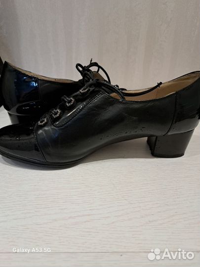 Туфли женские на 39,5 размер натуральная кожа