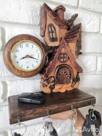 Ключница/часы от
