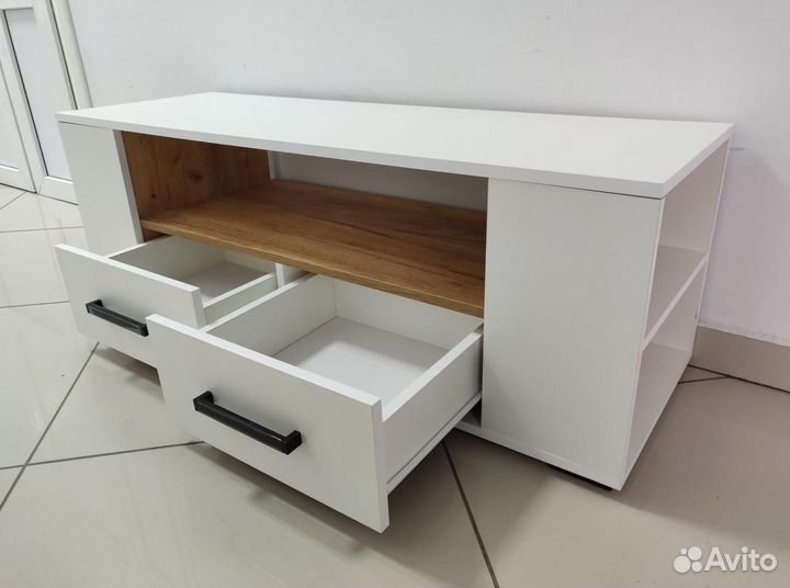 Тумба под телевизор новая