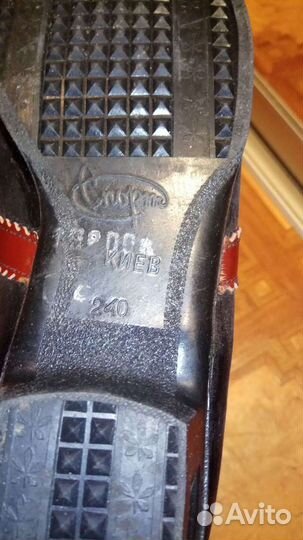 Лыжные ботинки новые размер 38 (240)