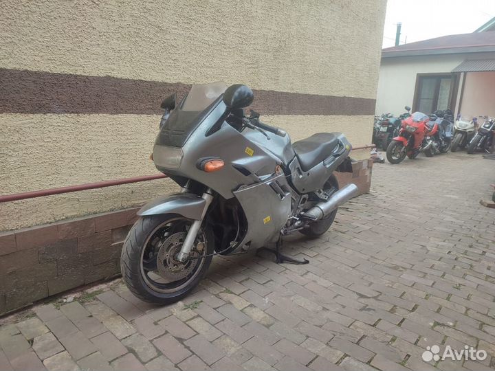 Suzuki gsx1100 katana