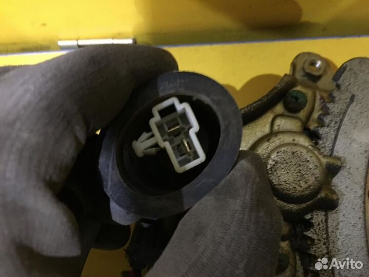 Стеклоподъемник передний Geely Vision FC