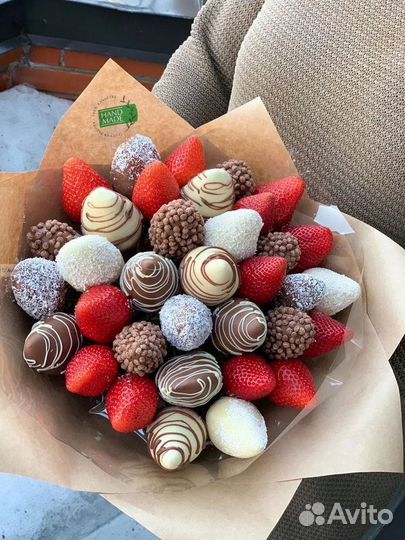 Клубника в шоколадной глазури