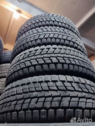 Dunlop SP Winter Ice 01 185/65 R15