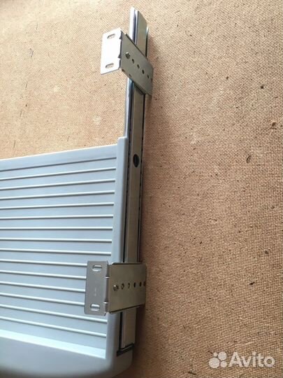 Выдвижная полка под клавиатуру JET