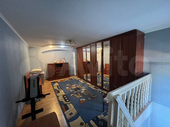 4-к. квартира, 80,7 м², 1/2 эт.