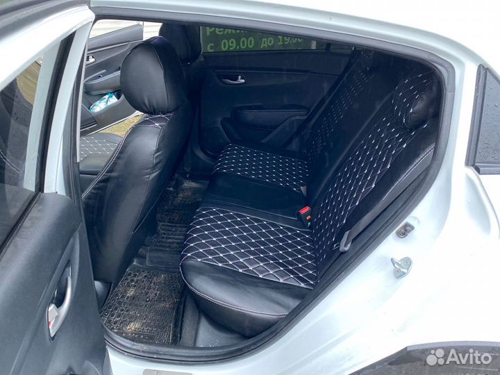 Чехлы накидки Авточехлы на Ford Focus