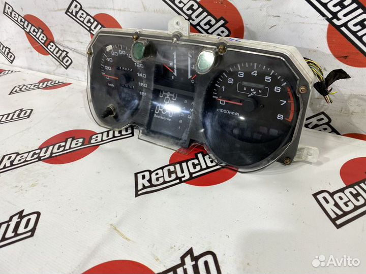 Спидометр mitsubishi pajero V45 6G74 1999