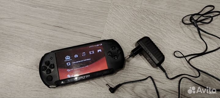 Sony psp e 1008