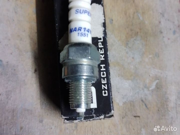 Свеча зажигания brisk nar14yc