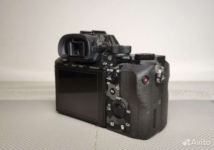 Sony A7R2 (6 акб, доп. зарядка, полный комплект)