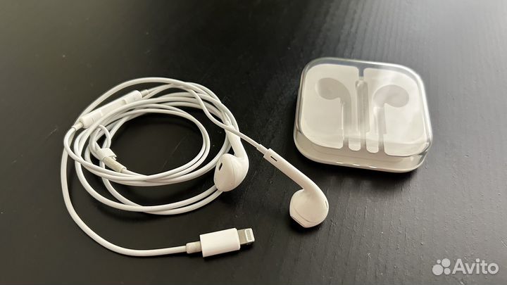 Наушники apple earpods lightning
