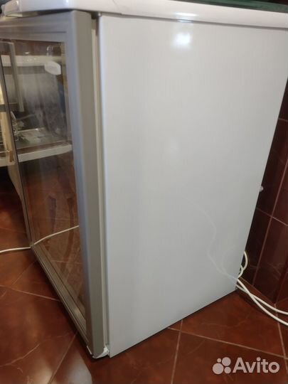 Холодильник Барный Бирюса 152Е
